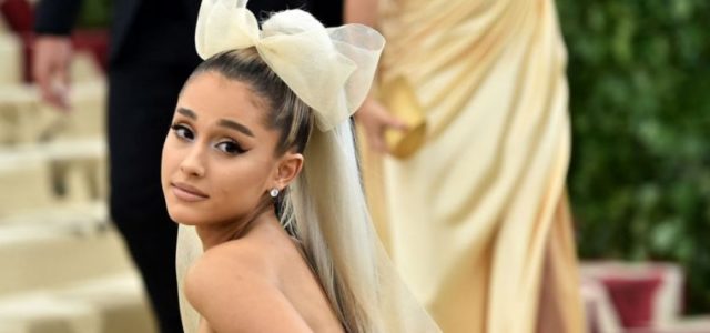 Ariana Grande revela la fecha de su boda con Pete Davidson