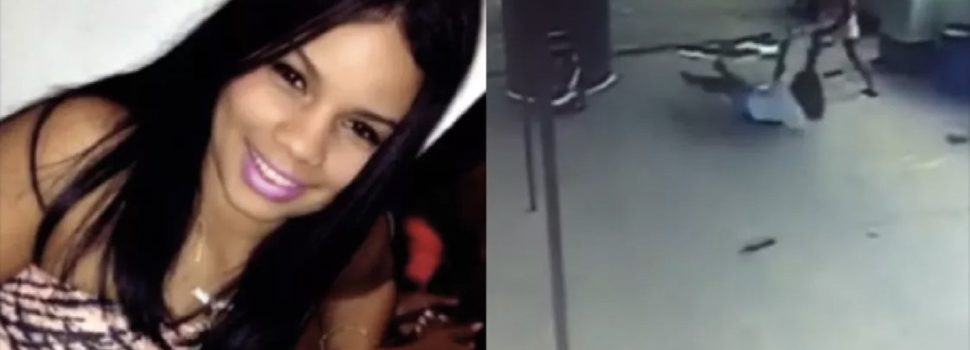 Captado en video el momento en que mujer le da 10 estocadas a otra
