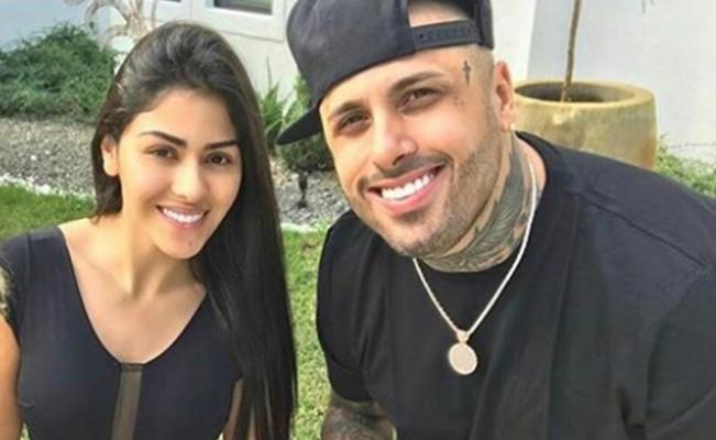 Colorin colorado Nicky Jam y su esposa Angélica Cruz se han divorciado. Pusieron fin a su matrimonio tras un año y medio juntos.