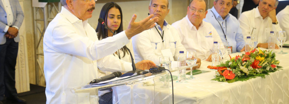 Presidente Medina dice RD está viviendo el modelo económico ideal