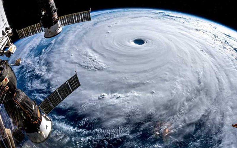 Captan Impresionantes Imágenes Del Supertifón ‘Trami’