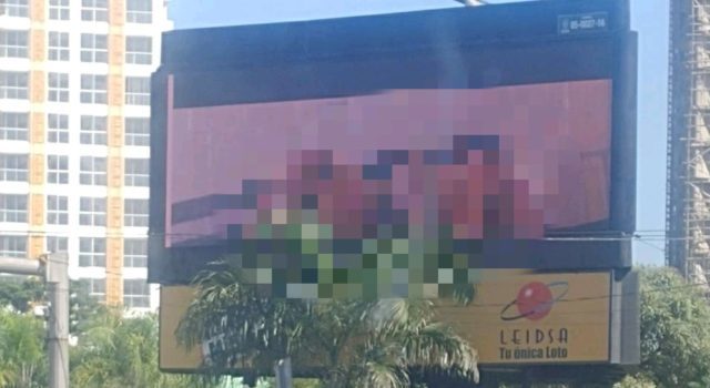 multa empresa por video (porno) en valla de 27 con Lincoln; PN investiga