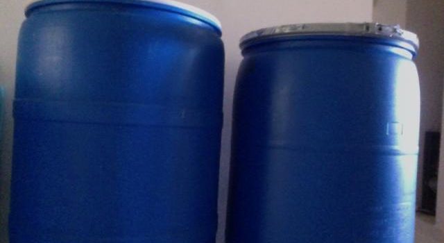 Hallan 18 paquetes de droga en tanque de comida que vino de EEUU