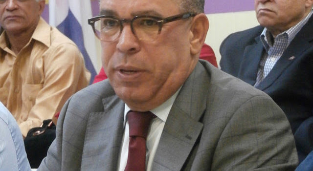 Activistas cuestionan involucramiento de embajador de RD en la ONU en campaña de Estados Unidos