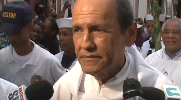 El Padre Luis Morales Asegura La Sociedad Dominicana No Va Por Buen Camino