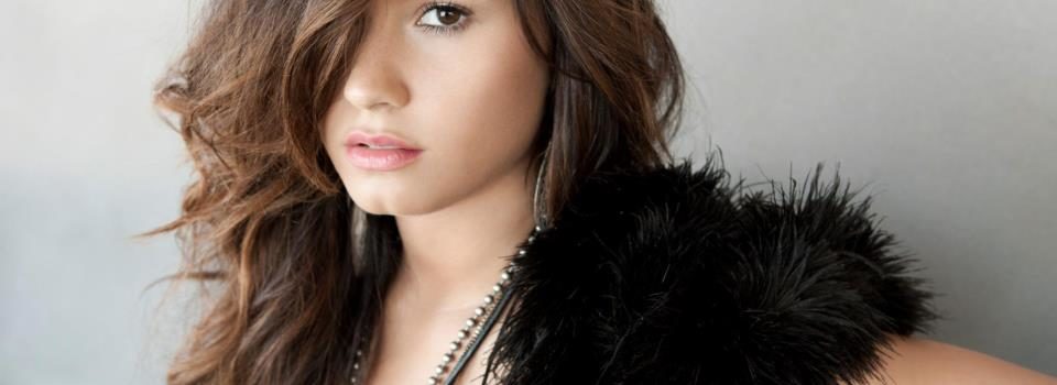 DEMI LOVATO EN RIESGO DE NO VOLVER A CANTAR TRAS SOBREDOSIS