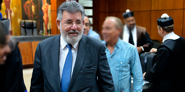 Juez otorga permiso de 15 días a Díaz Rúa para viajar a España por motivos de salud