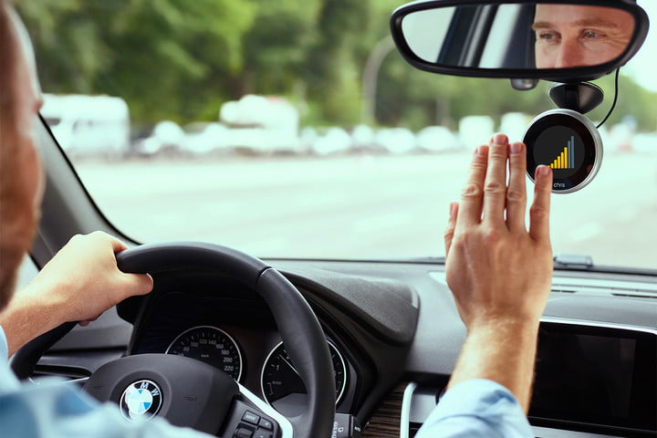 El asistente Chris es una solución moderna para los autos más antiguos