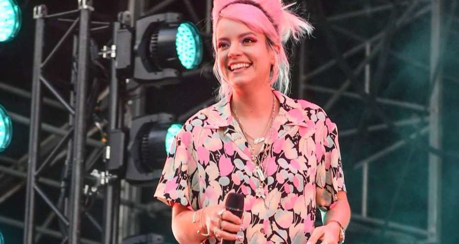 Famosos y sus cosas!. La cantante Lily Allen reveló que pagó a mujeres por sexo mientras estaba casada.