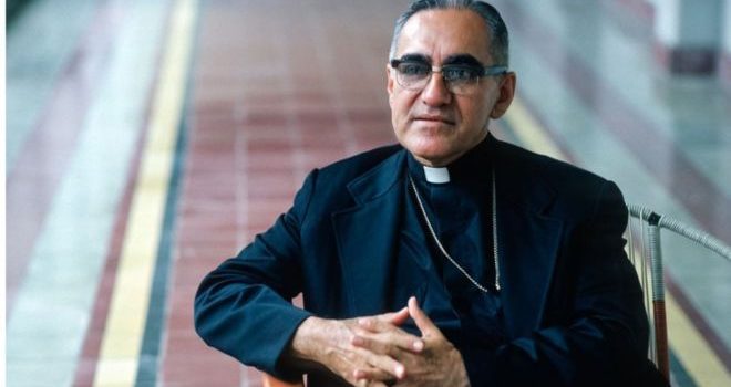 Monseñor Oscar Arnulfo Romero llegará a los altares antes de que sus sicarios a la Justicia