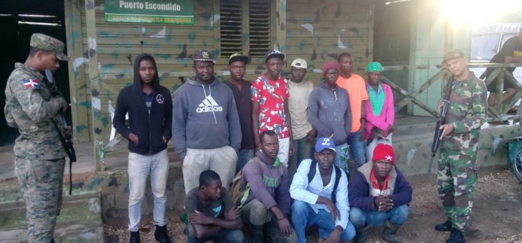 Detienen a 51 haitianos ilegales deambulaban por calles