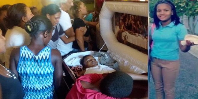 Velan en Azua adolescente que murió a manos de su expareja en Gualey.
