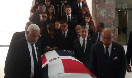 Congreso rinde honores a alcalde de Boca Chica