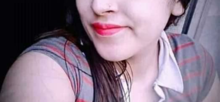 Madre con un cuchillo degolla a su bebé de cinco meses