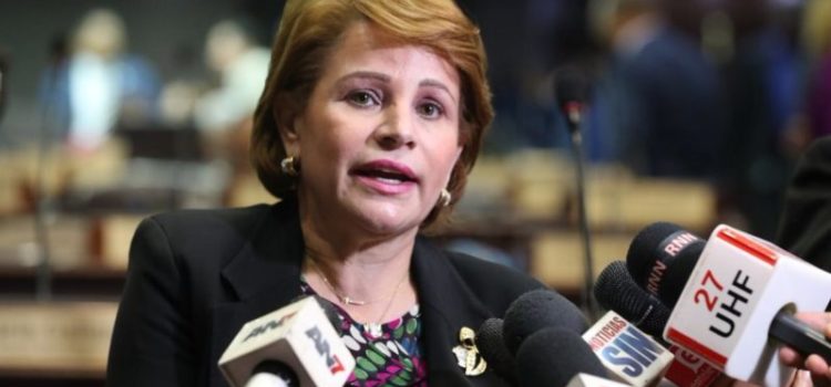 Sanjuaneros en “shock” por derrota hermana de Danilo Medina